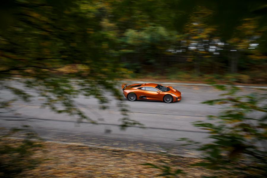  Jaguar C-X75 007 Spectre 2015 года  (фото 23 из 33)